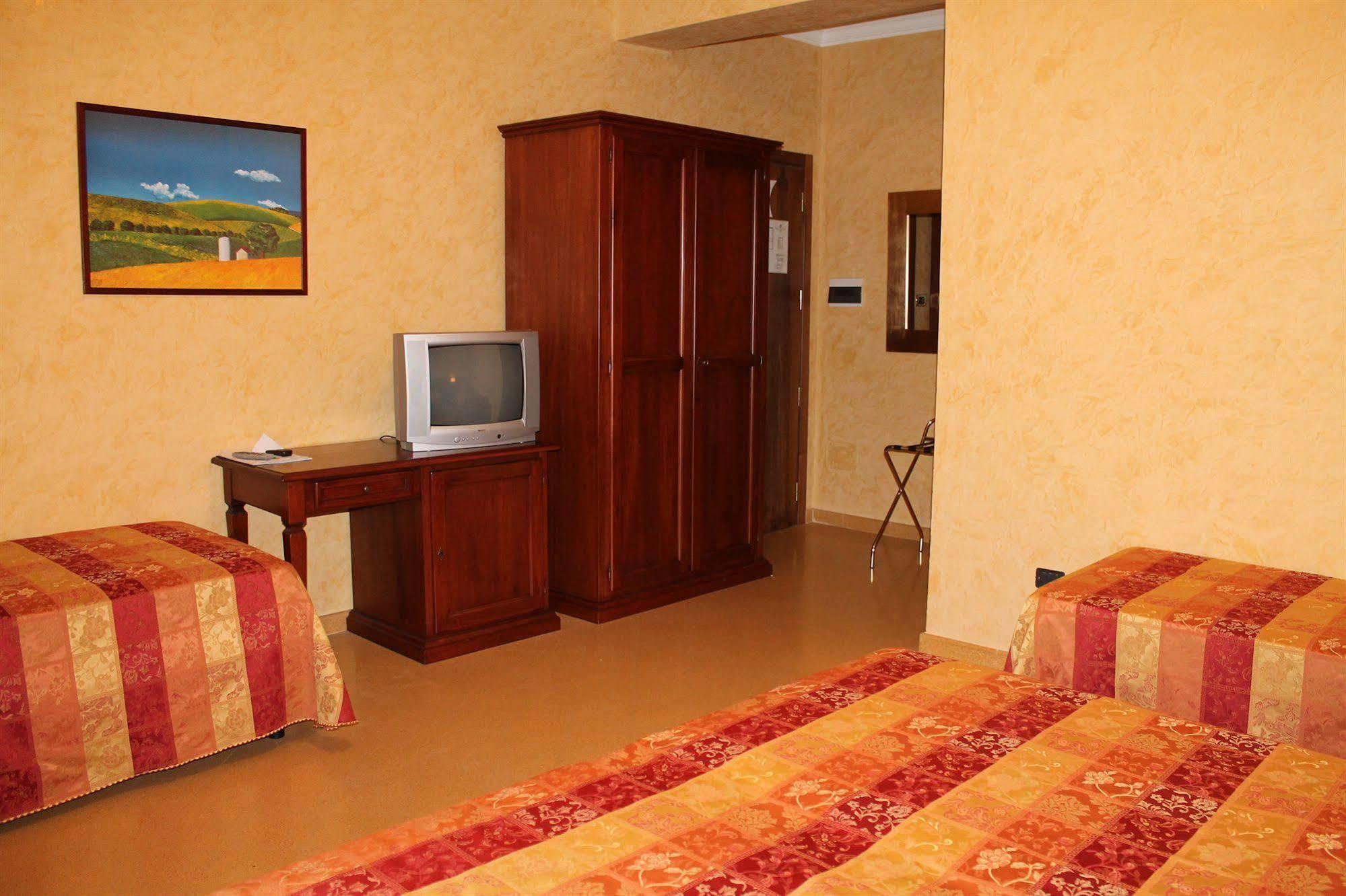 Paradiso Delle Madonie 4*